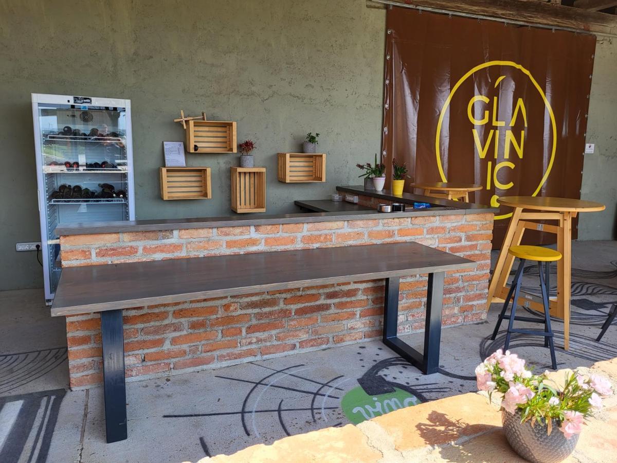 Wine Paradise Glavinic Miklavz pri Ormozu Luaran gambar